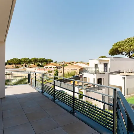 Casano Luxury Family Coastal With Pool Villa *